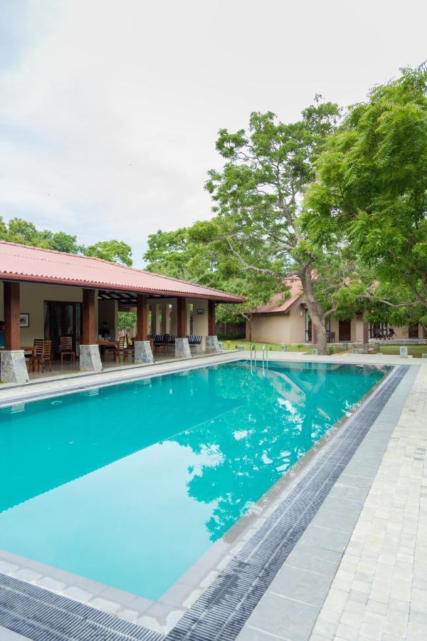 Yala Chalets By Lalan Leisure Kirinda  Luaran gambar